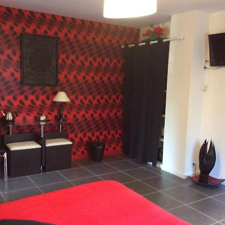 Bed and Breakfast L Entre Deux Champcey Номер фото