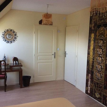 Bed and Breakfast L Entre Deux Champcey Номер фото
